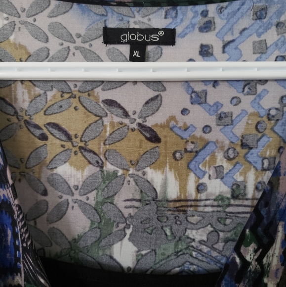 Jumpsuit...without belt XL size - Picture 3 of 4